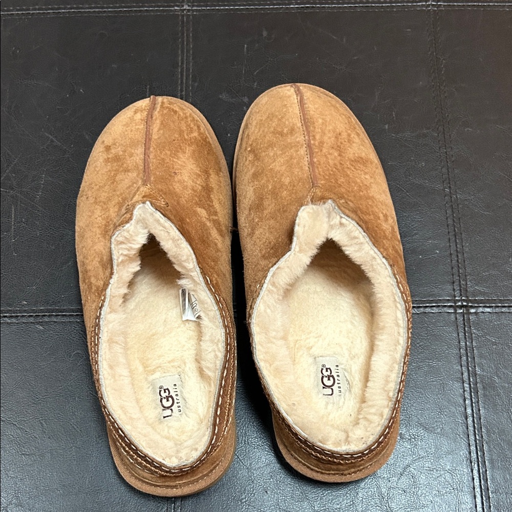 UGG Men's Chestnut Suede Slip-Ons size 12, like new - Picture 2 of 7